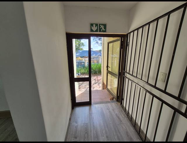 230M² OFFICE TO LET IN WOODMEAD